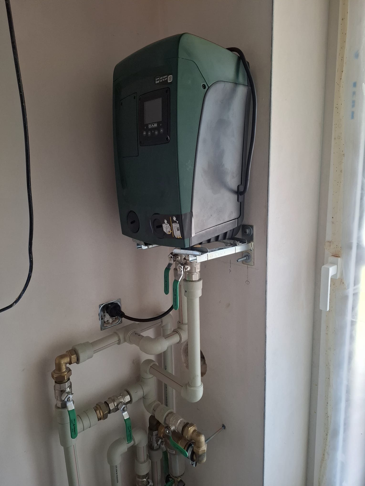 749b6a19-4d75-4bad-8e2d-0cb1774a5bcf